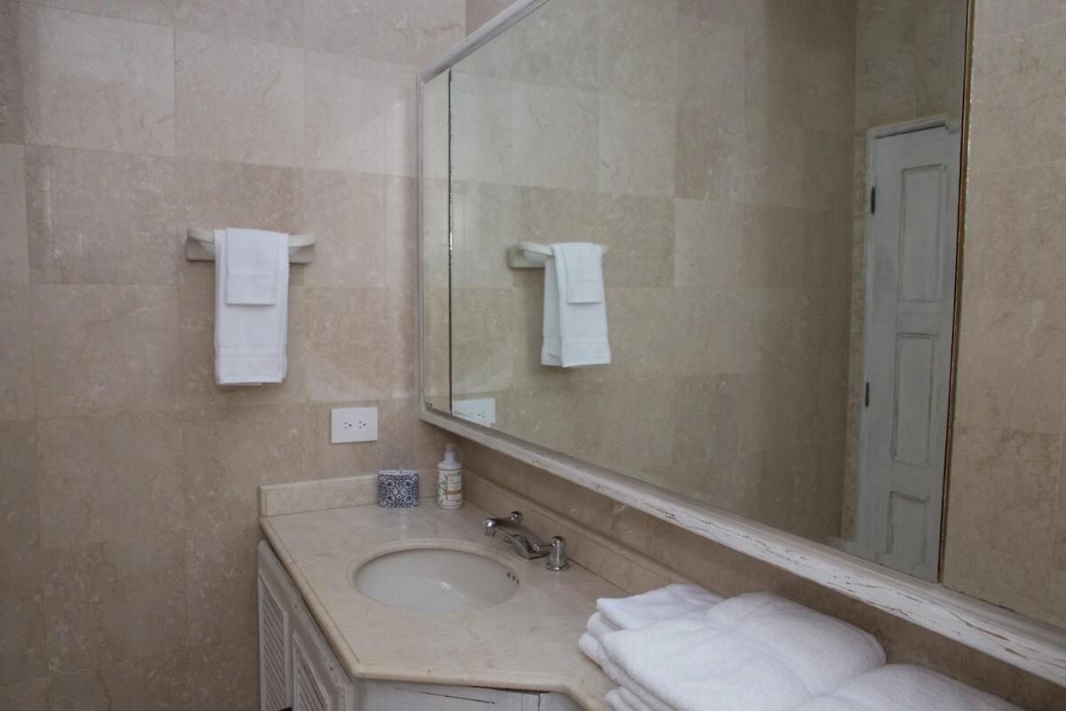 207 Hermoso Apto En El Corazón De La Ciudad Amurallada Cartagena