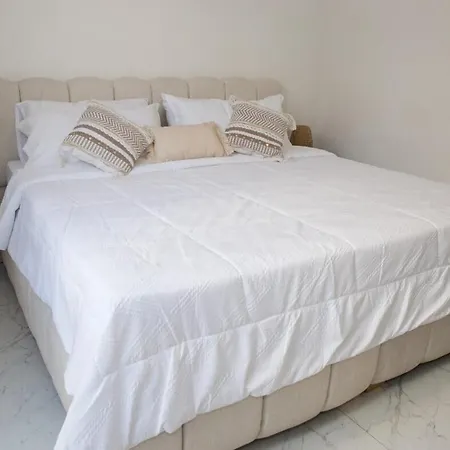 207 Hermoso Apto En El Corazón De La Ciudad Amurallada Apartamento *