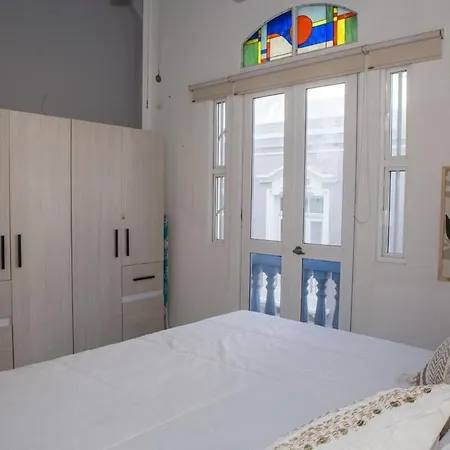 207 Hermoso Apto En El Corazón De La Ciudad Amurallada *